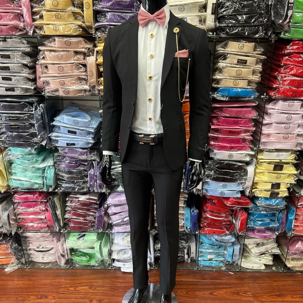 Men’s Skinny-Slim Fit Black Suit on SALE!